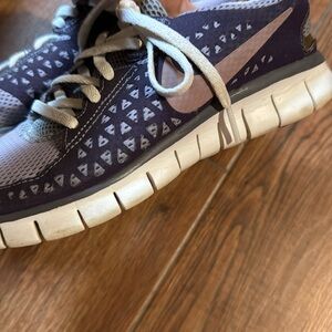 Good condition nike purple shoes